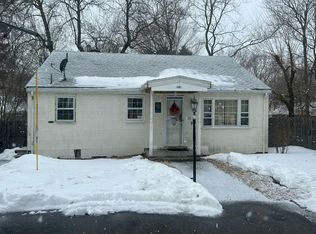 25 Sewell St, Brockton, MA 02301