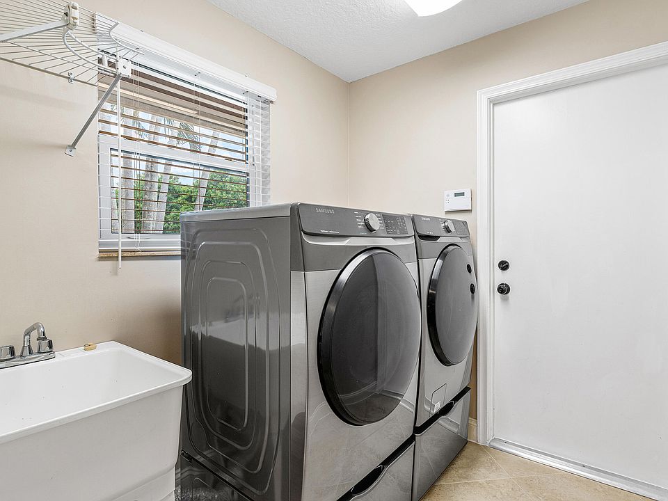 1st image of 1395 Velda Way