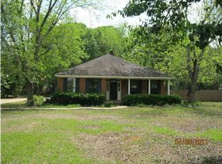 9695 Wulff Rd S, Semmes, AL 36575