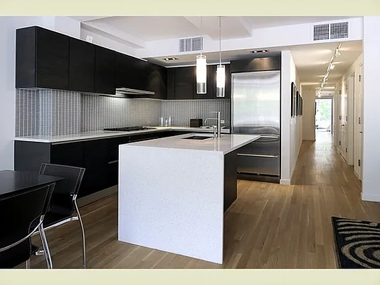 Sold by Stribling | media 14