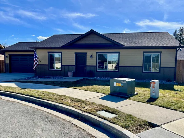 319 Creekview Ct, Sandpoint, ID 83864