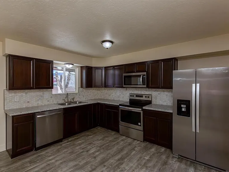 2999 Fort Garland Dr — Photo 19