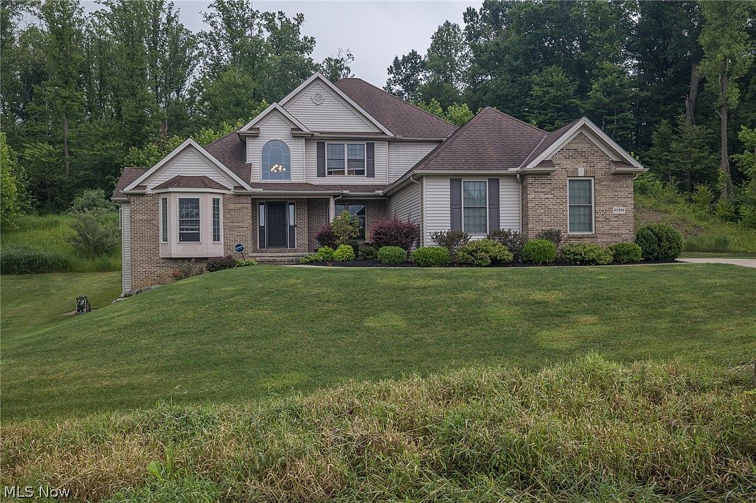 27955 Tinkers Valley Dr, Glenwillow, OH 44139 Zillow