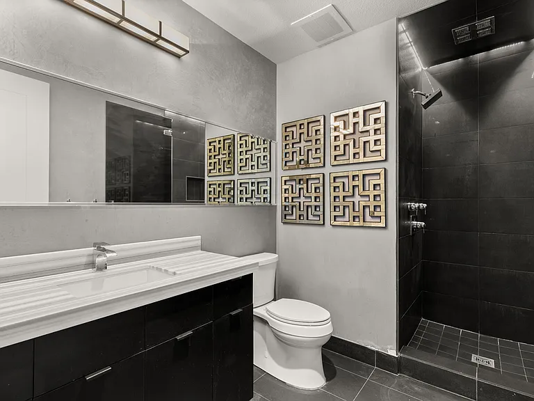 4525 Dean Martin Dr #511 — Photo 22