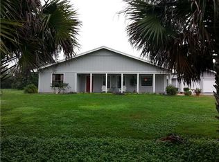 5575 41st St, Vero Beach, FL 32967