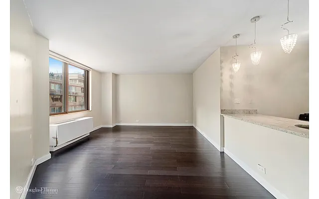 Rented by Douglas Elliman | media 15