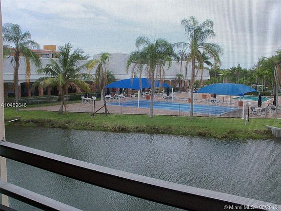 5th image of 505 E Dania Beach Blvd #4-1A