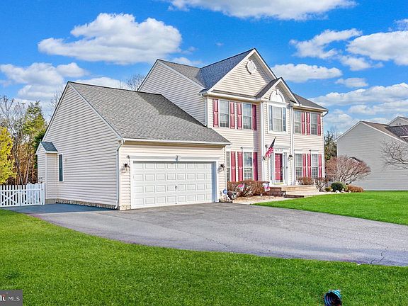 2nd image of 11723 Hoover Ln