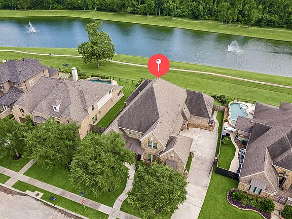 3rd image of 18515 Duke Lake Dr