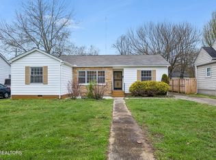 1617 Fairmont Blvd, Knoxville, TN 37917