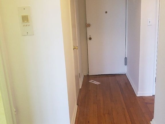 3rd image of 2355 E 12th St APT 1F
