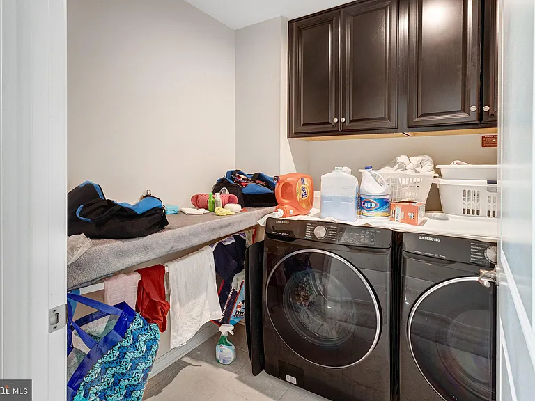 11241 Wheeler Ridge Dr — Photo 21