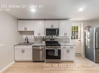 1101 Spring St #3, Muskegon, MI 49442