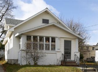 1122 Forest Rd, Schenectady, NY 12303