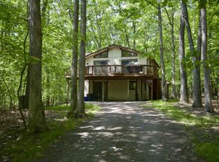 111 Bayberry Ct, East Stroudsburg, PA