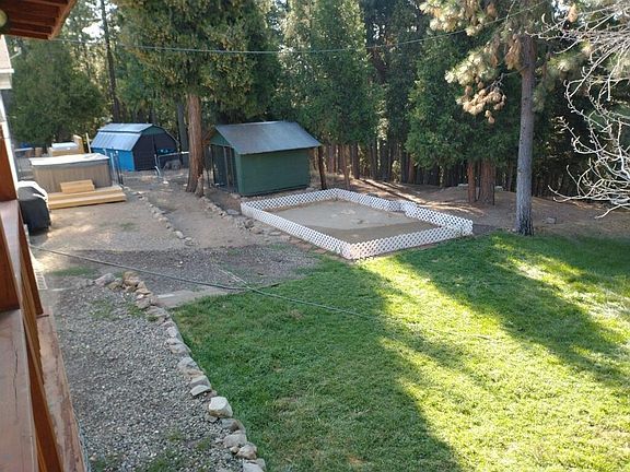 5th image of 2566 Robin Ln