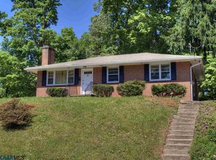 1007 Cottonwood Rd, Charlottesville, VA 22901