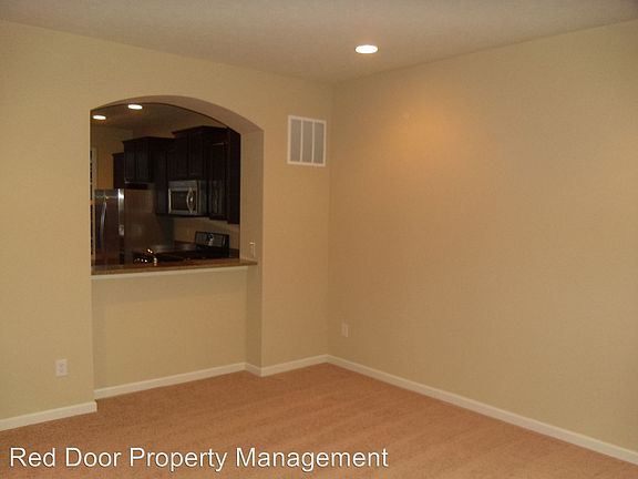 3rd image of 12708 Tamworth Dr