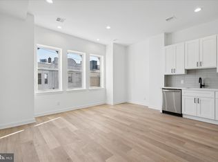 724 S 4th St #2F, Philadelphia, PA 19147