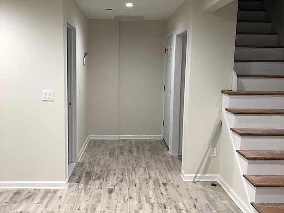 5th image of 279 Franklin St #2