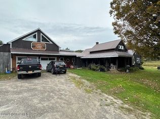 153 Narrow Town Rd, Crown Pt, NY 12928