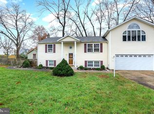 105 W Village Rd, Elkton, MD 21921