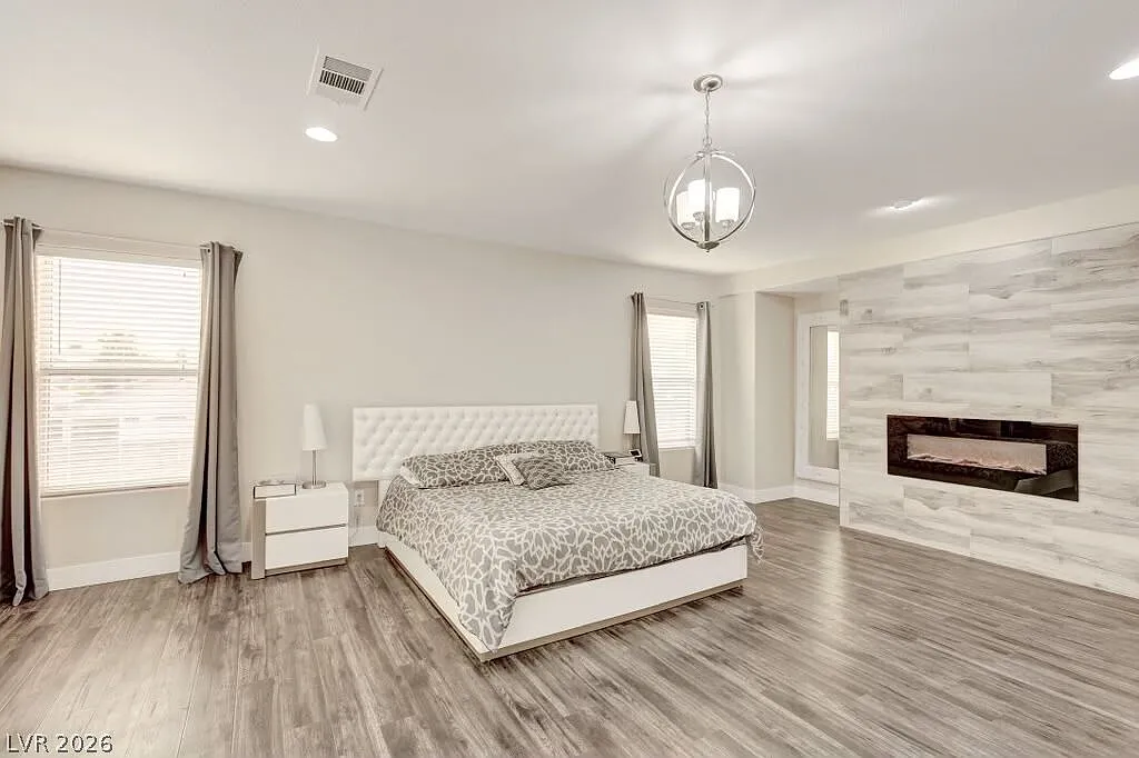 6 bed, 8.0 bath, 4194 sqft, $9,500 — Photo 4