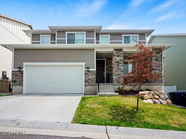 1284 E Talbot Dr, Kaysville, UT 84037