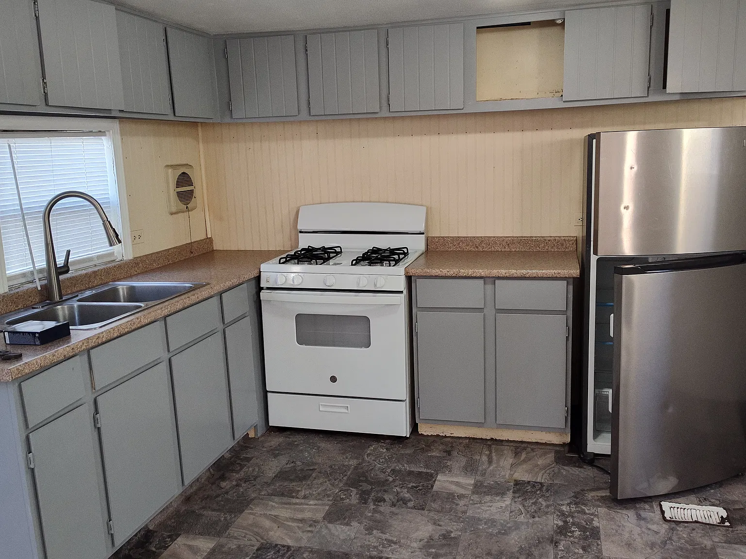 1 bed, 600 sqft, $900 — Photo 2