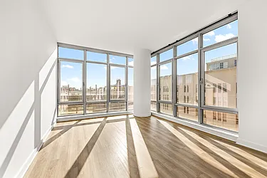 1 Northside Piers, #7E