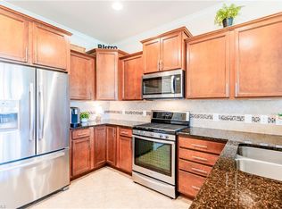 7591 Jacaranda Ln, Naples, FL 34114
