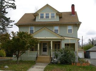 27 Riverview St, Springfield, MA 01108