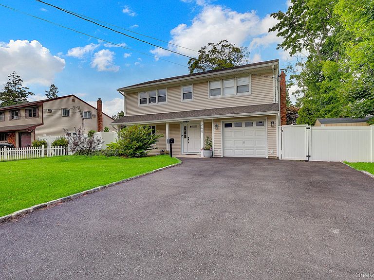 Listing photo 4