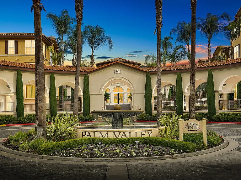 Santa Palmia at Palm Valley — Photo 36