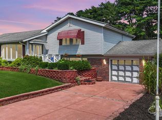 4 E Curran Dr, Absecon, NJ
