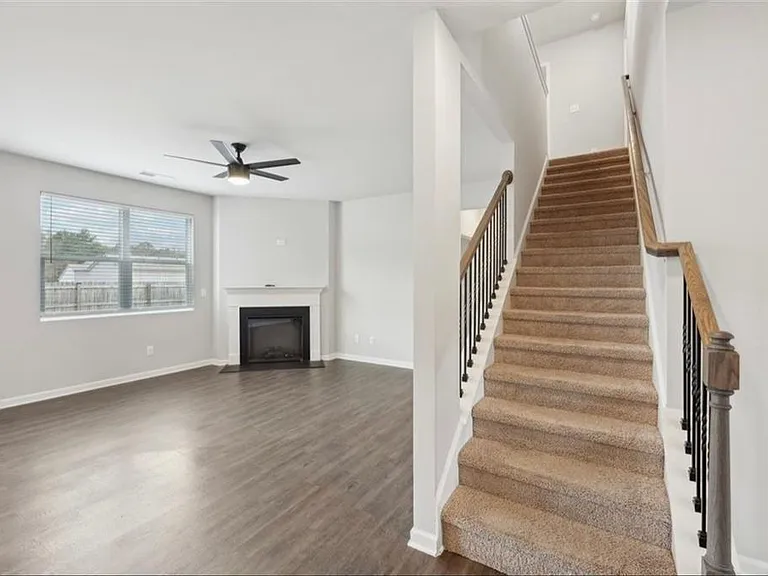 6637 Bluffview Dr — Photo 7