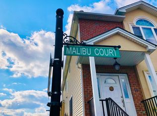 14 Malibu Ct #2, Staten Island, NY 10309