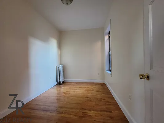 Rented by Zuz Realty | media 5