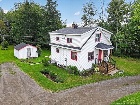 2nd image of 295 Gorge Rd