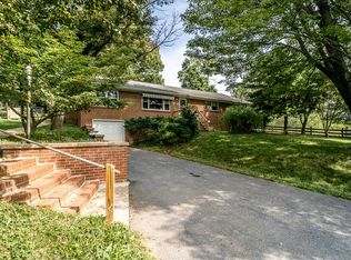 289 Pleasant View Rd, Staunton, VA 24401