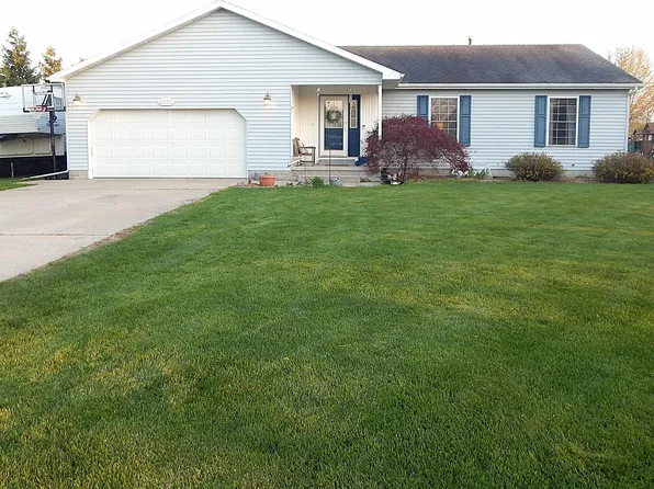 2880 E Fisher Rd, Bay City, MI 48706