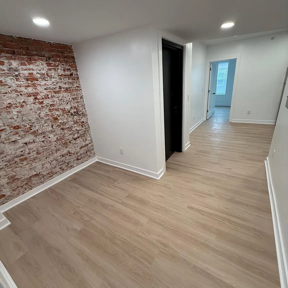 1 bed, 1.0 bath, 500 sqft, $1,100 — Photo 4