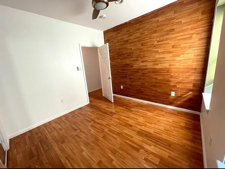 120 S 46th St #2B — Photo 18