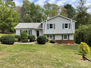101 Knowles Ave, Morganton, NC 28655