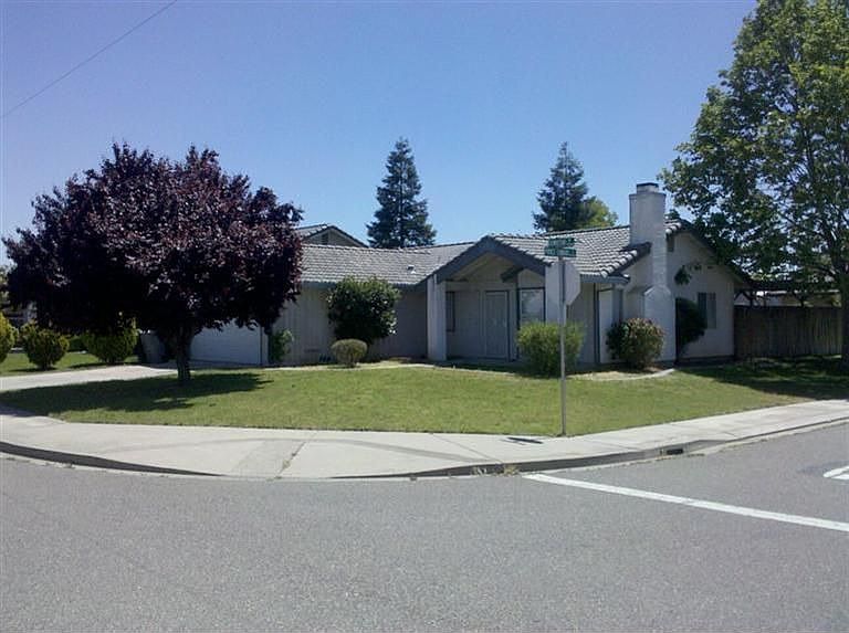 1st image of 3818 Townsend Ave