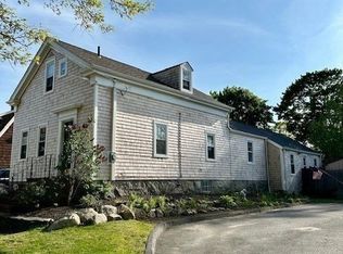 116 Chestnut St, Fairhaven, MA 02719
