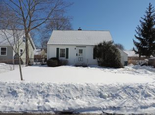 17 Loraine St, Portland, ME 04103