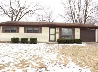 50 Sierra Rd, Montgomery, IL 60538