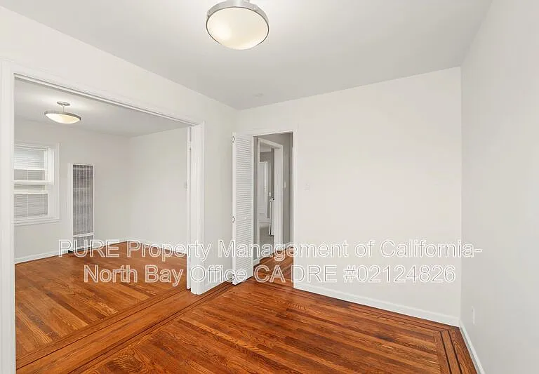 515 Eugenia Ave #515 — Photo 9