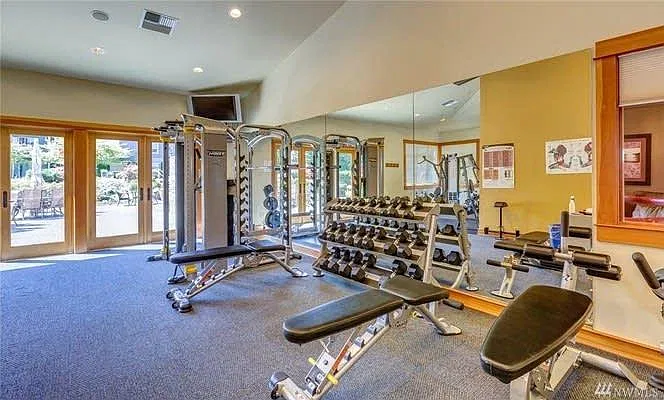 500 Darby Dr #302 — Photo 35